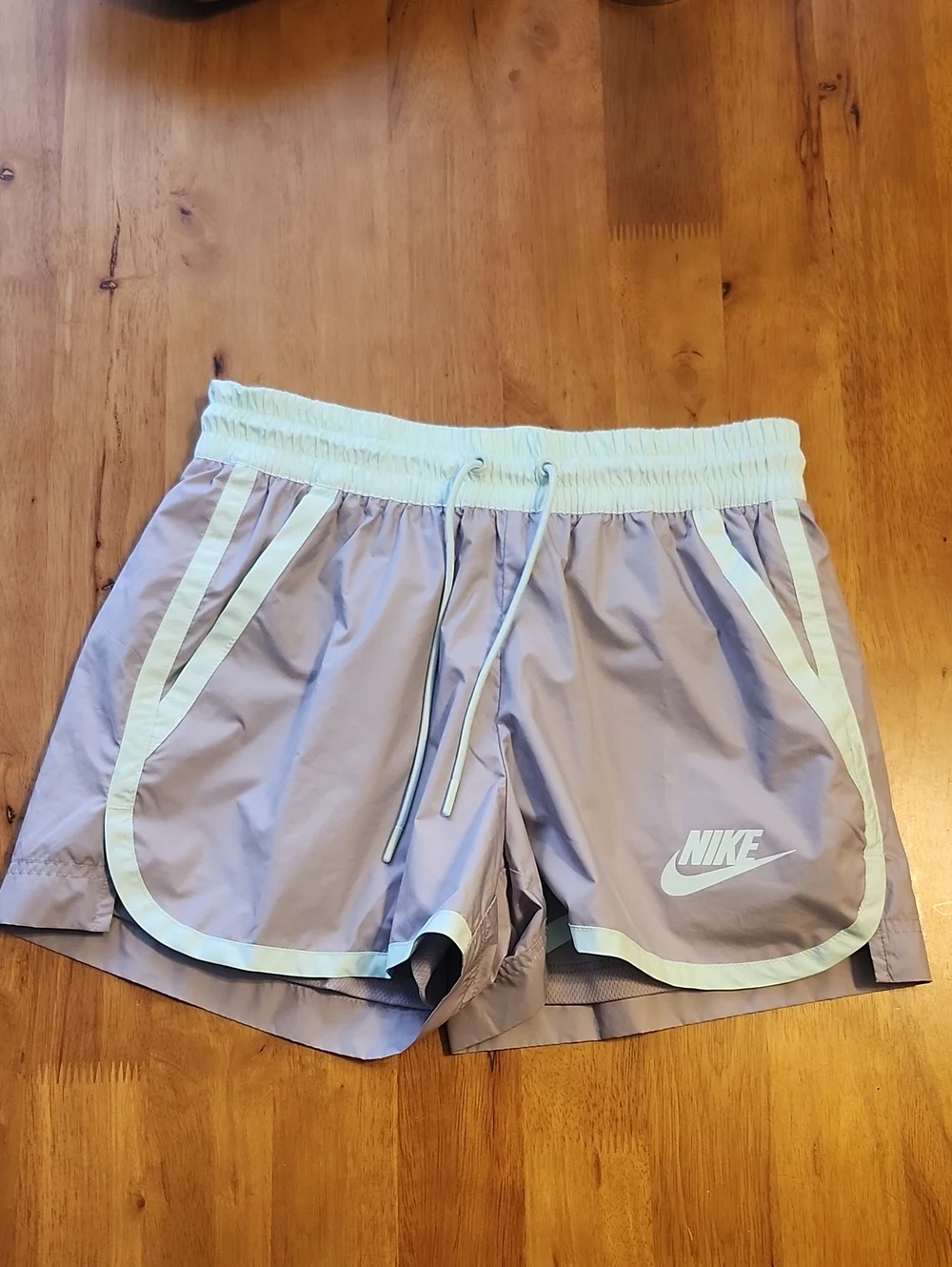 Nike Athletic Shorts/Size Small